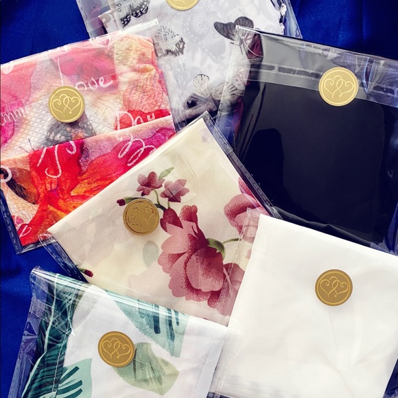 Masks packages - Picture 2 of 3